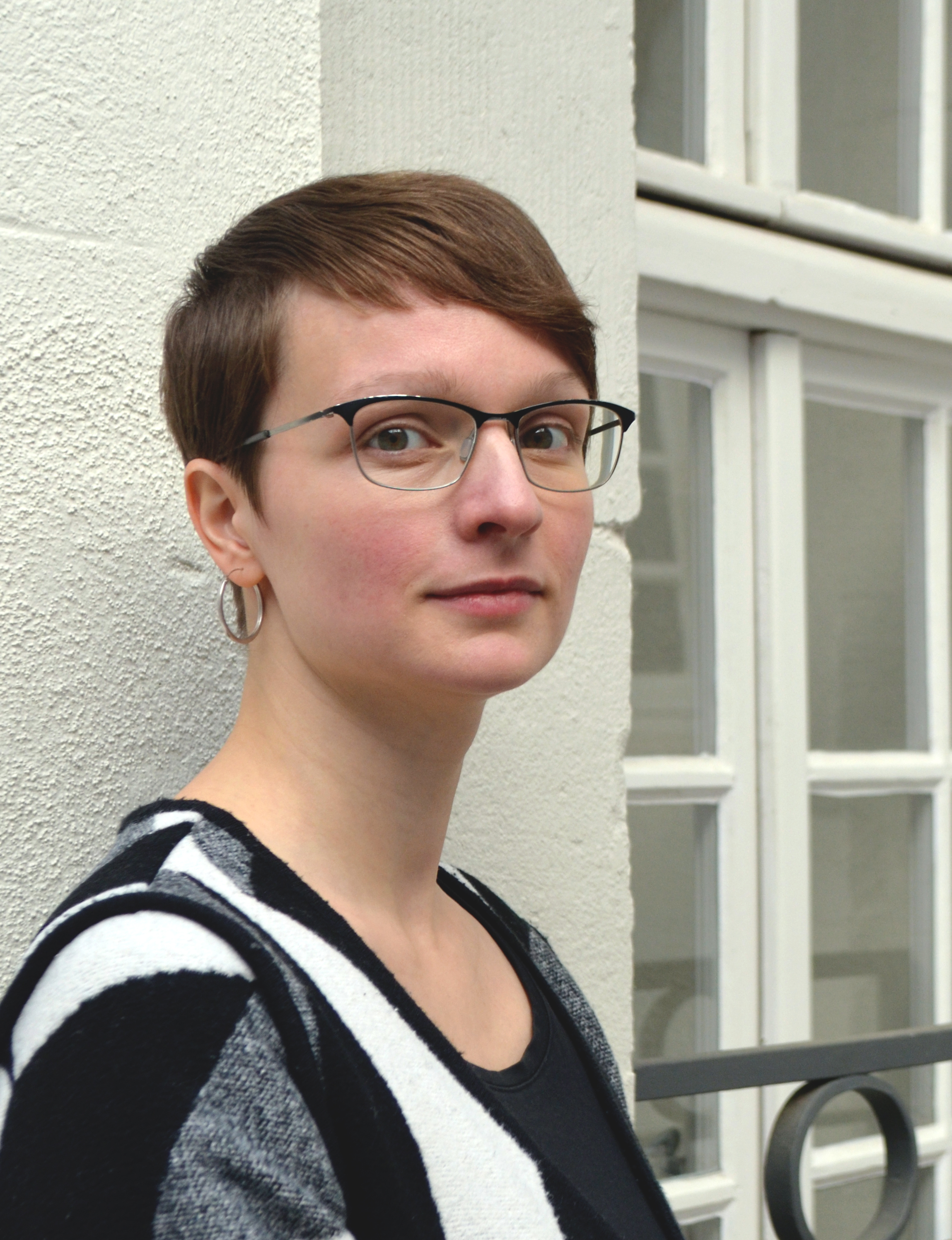 20191219-lh-website-portrait-1.jpg